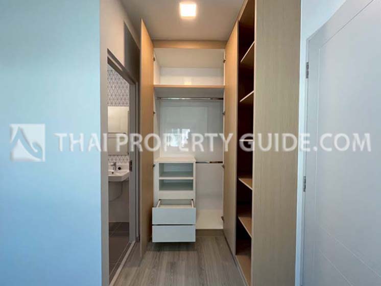 House with Shared Pool in Bangnatrad 